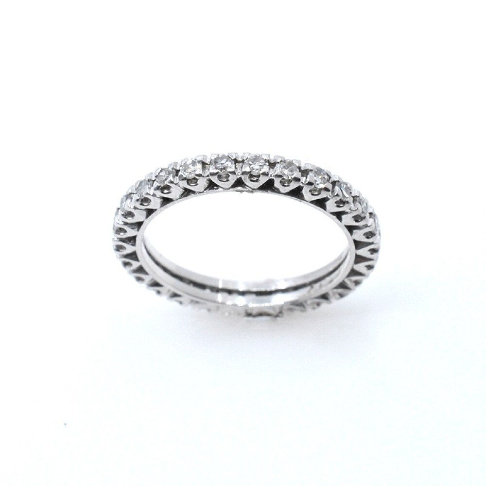 Anillo en oro 18k blanco y brillantes Anillo en oro 18k blanco y brillantes