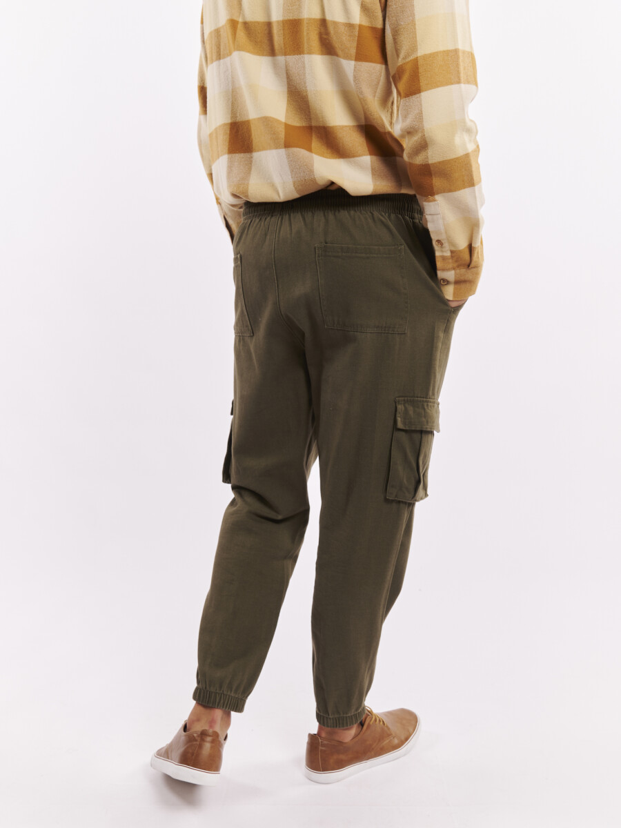 Pantalon cargo - oliva 