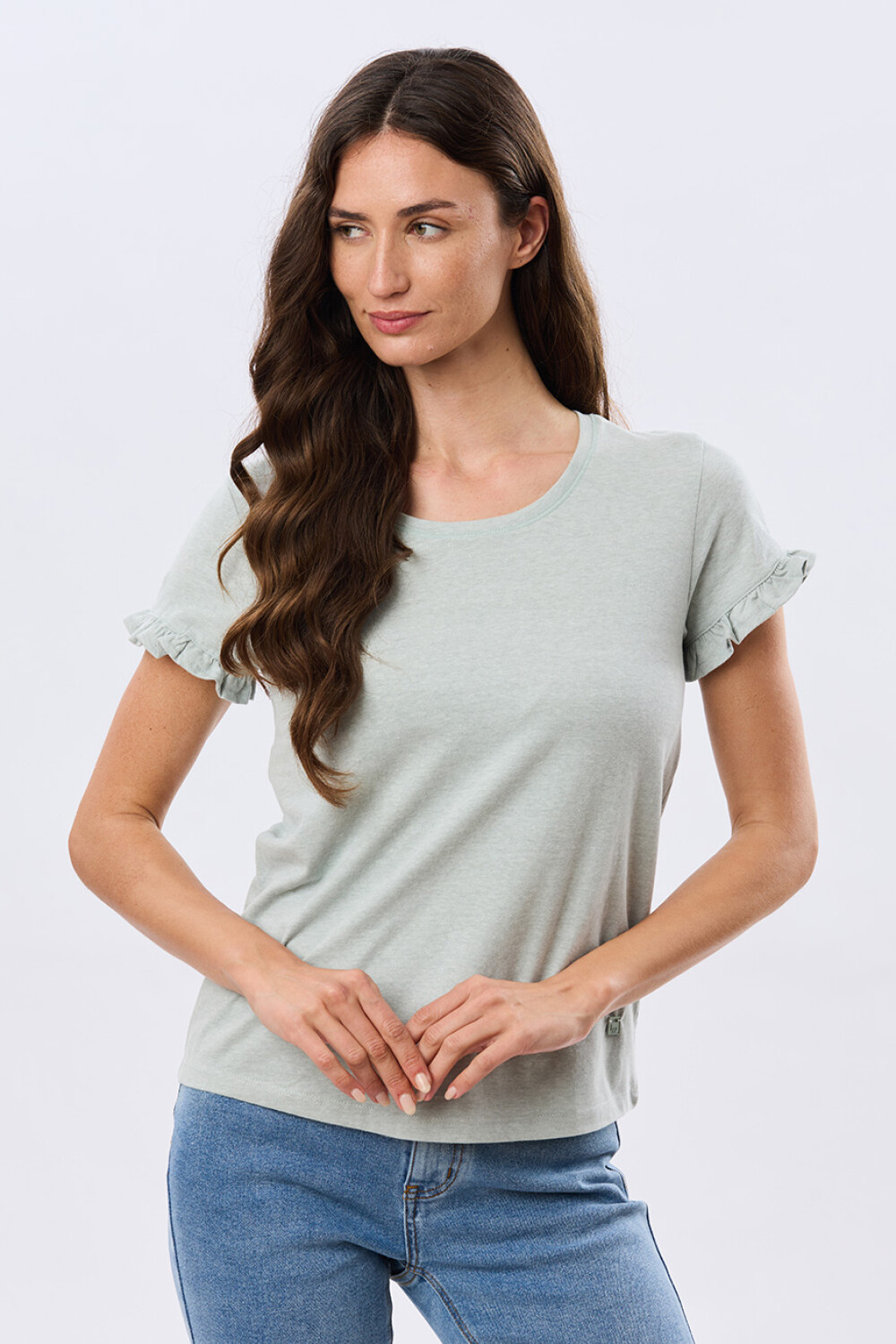 REMERA DE ALGODÓN CON VOLADO Verde