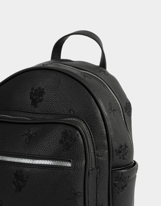 Mochilas Urbanas Mochila De Cuerina Con Relieve - Negro