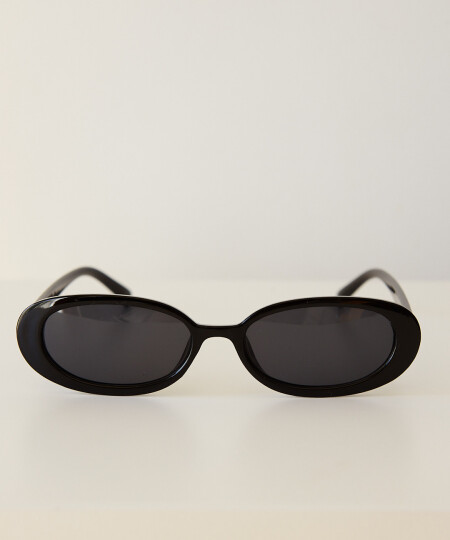 OVAL SUNNIES BLACK