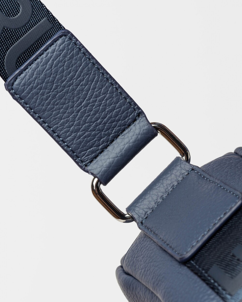 Bandolera Key en efecto cuero graneado Azul