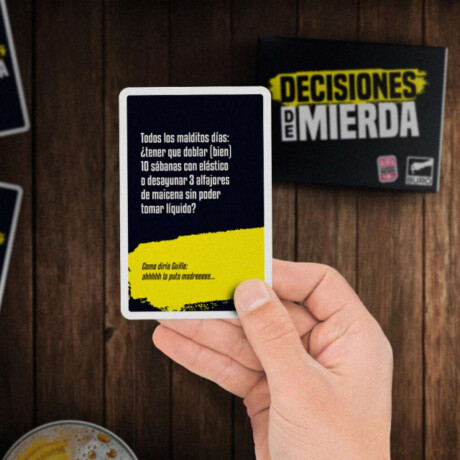 Juego de cartas Decisiones De Mi3rda