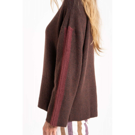 Polera Combinada Marron Oscuro