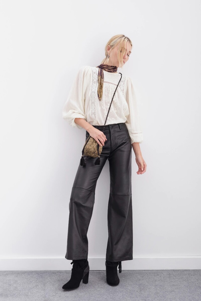 Pantalon Oxford Cuero Negro