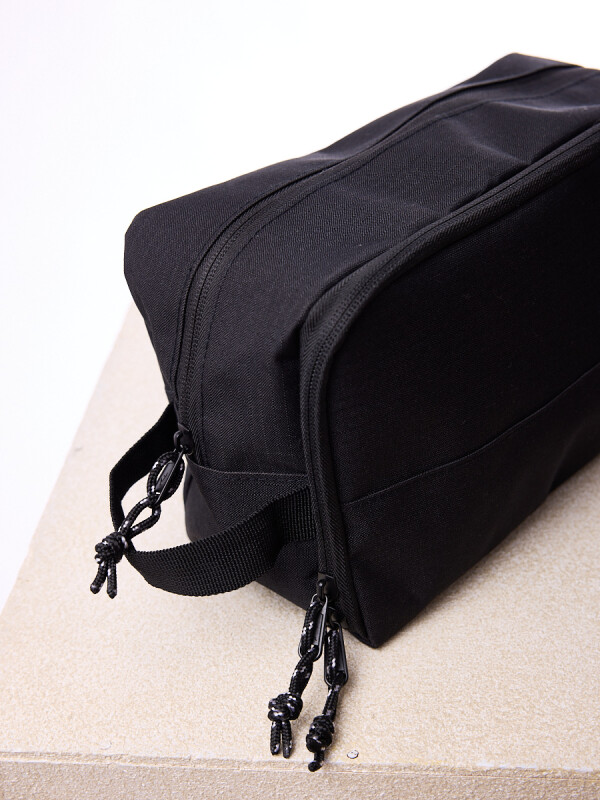 NECESER AQUILO RUSTY Negro