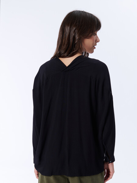 Blusa Manga Larga Escote En V Negra