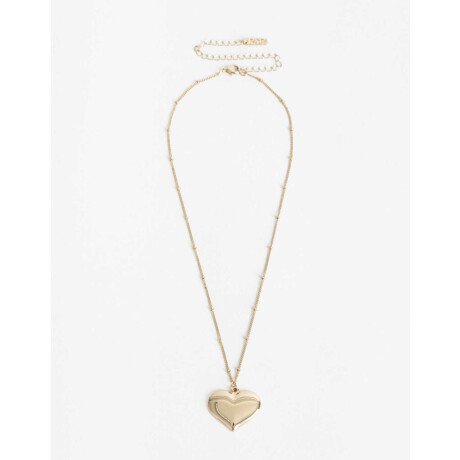 Collar Corto Metal Corazón Bañado En Oro Dorado