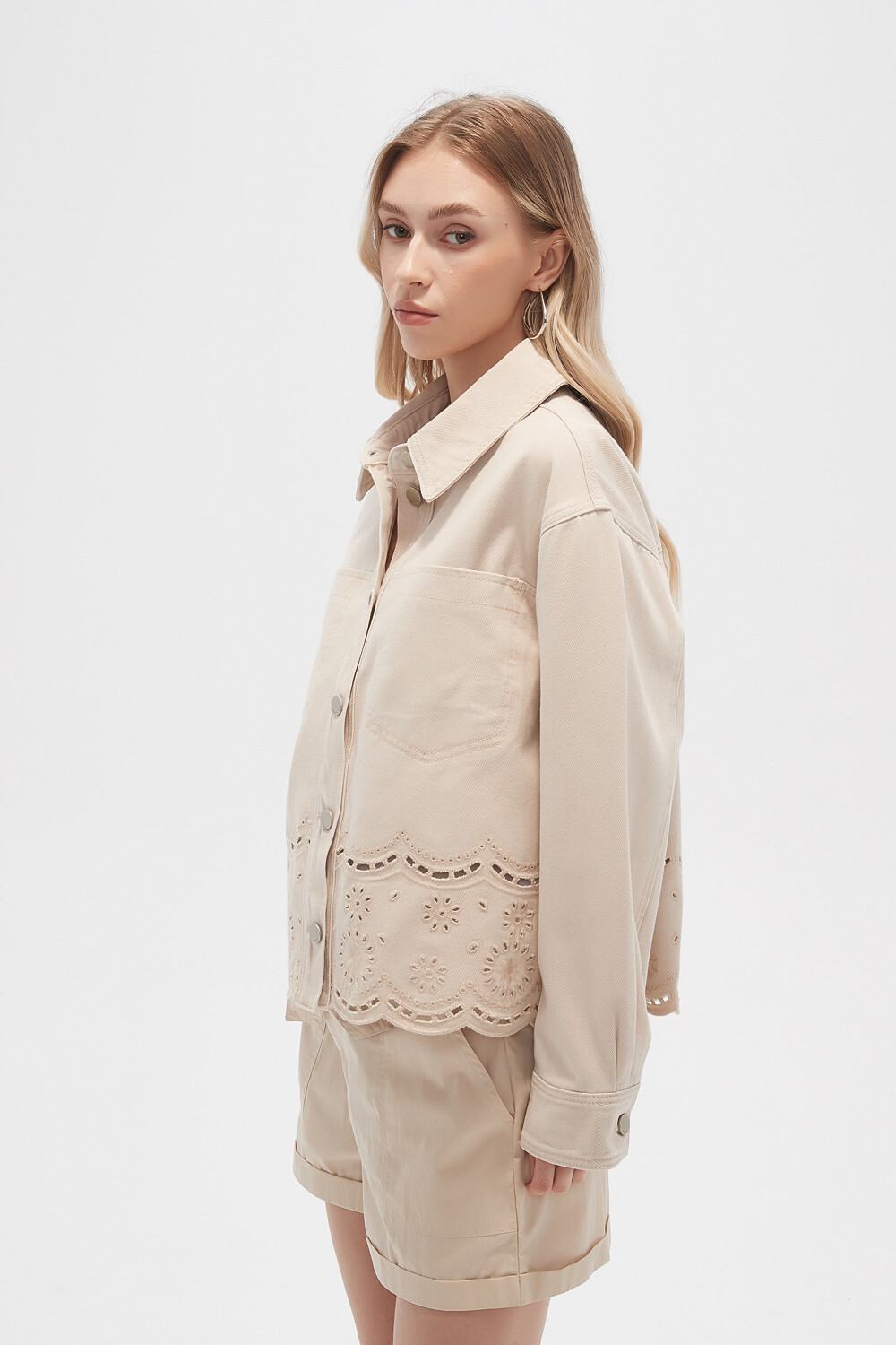 Sobrecamisa Voro Crema