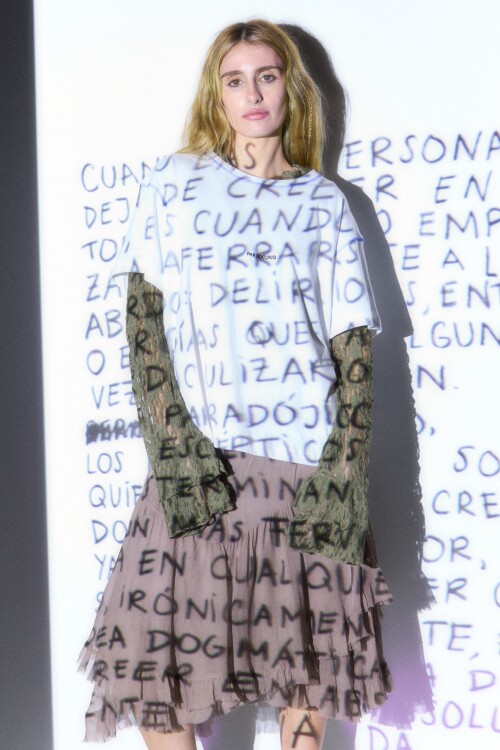 Remera Paradójico blanco