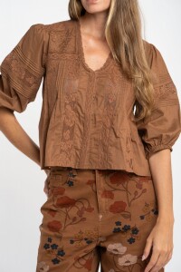 Blusa Boho Lino Chocolate