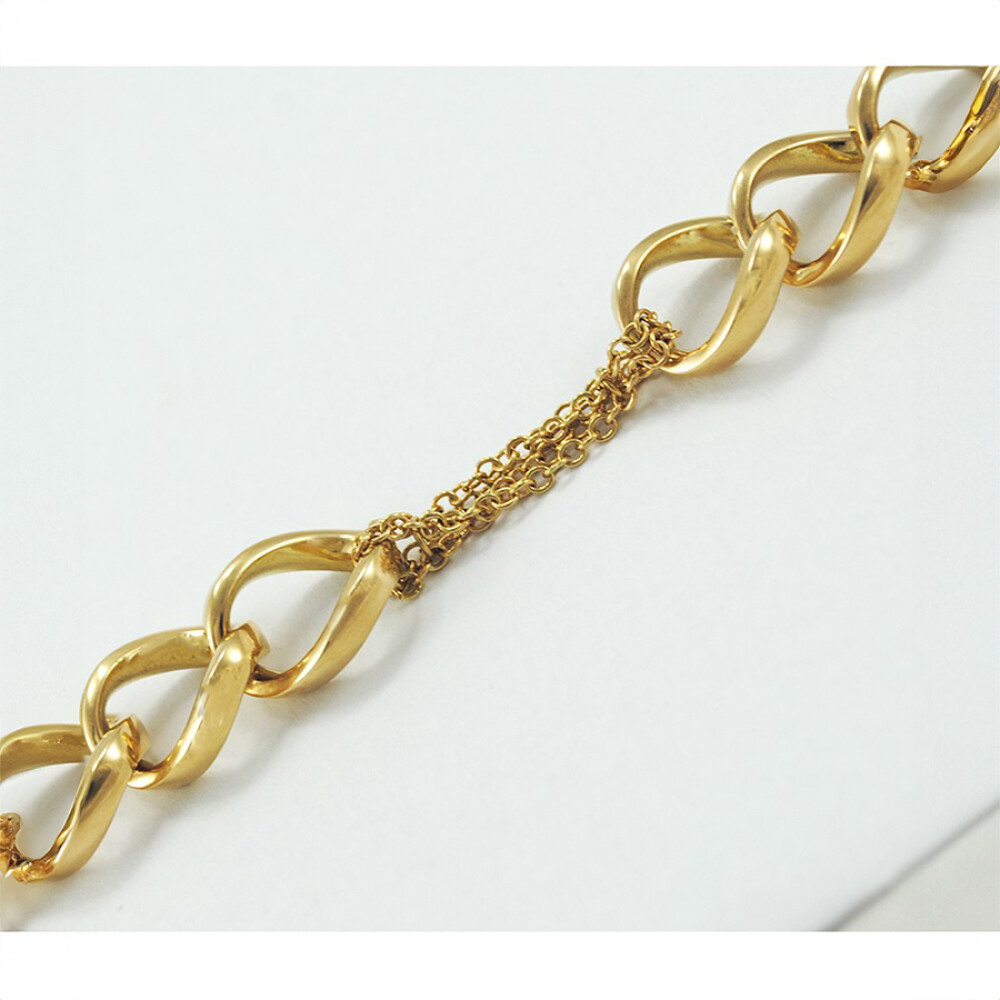 Pulsera En Oro 18K Con Detalle En El Cierre De Topacio Pulsera En Oro 18K Con Detalle En El Cierre De Topacio