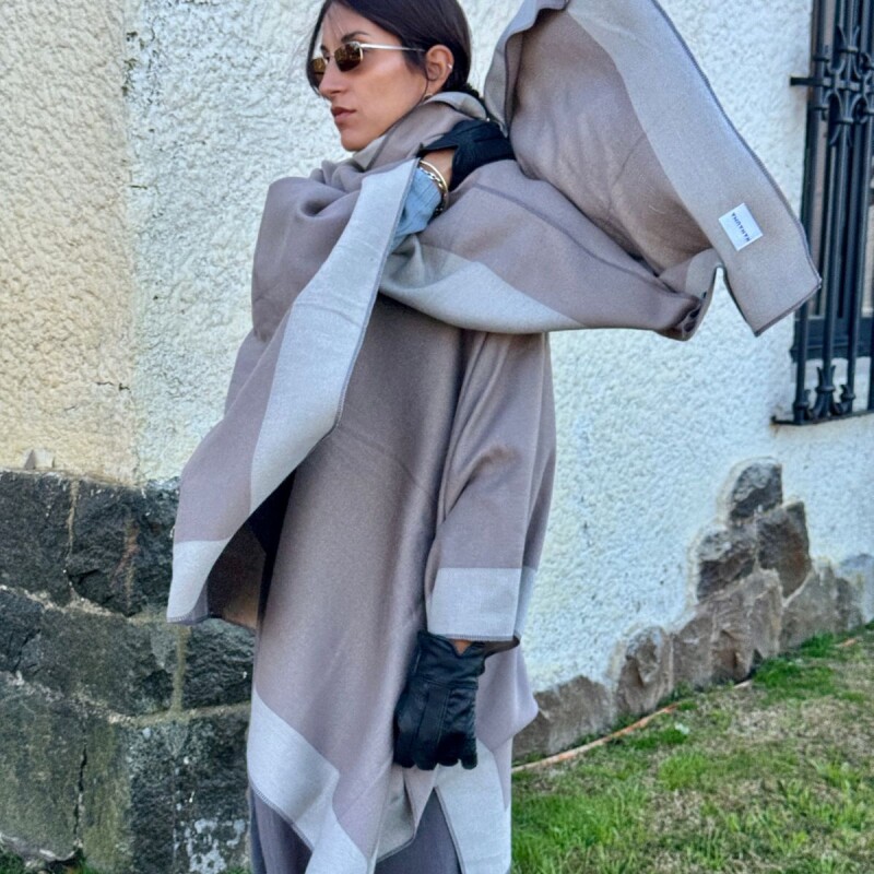 Ruana Beige