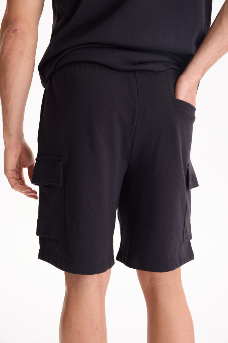 Bermuda Midnight Negro
