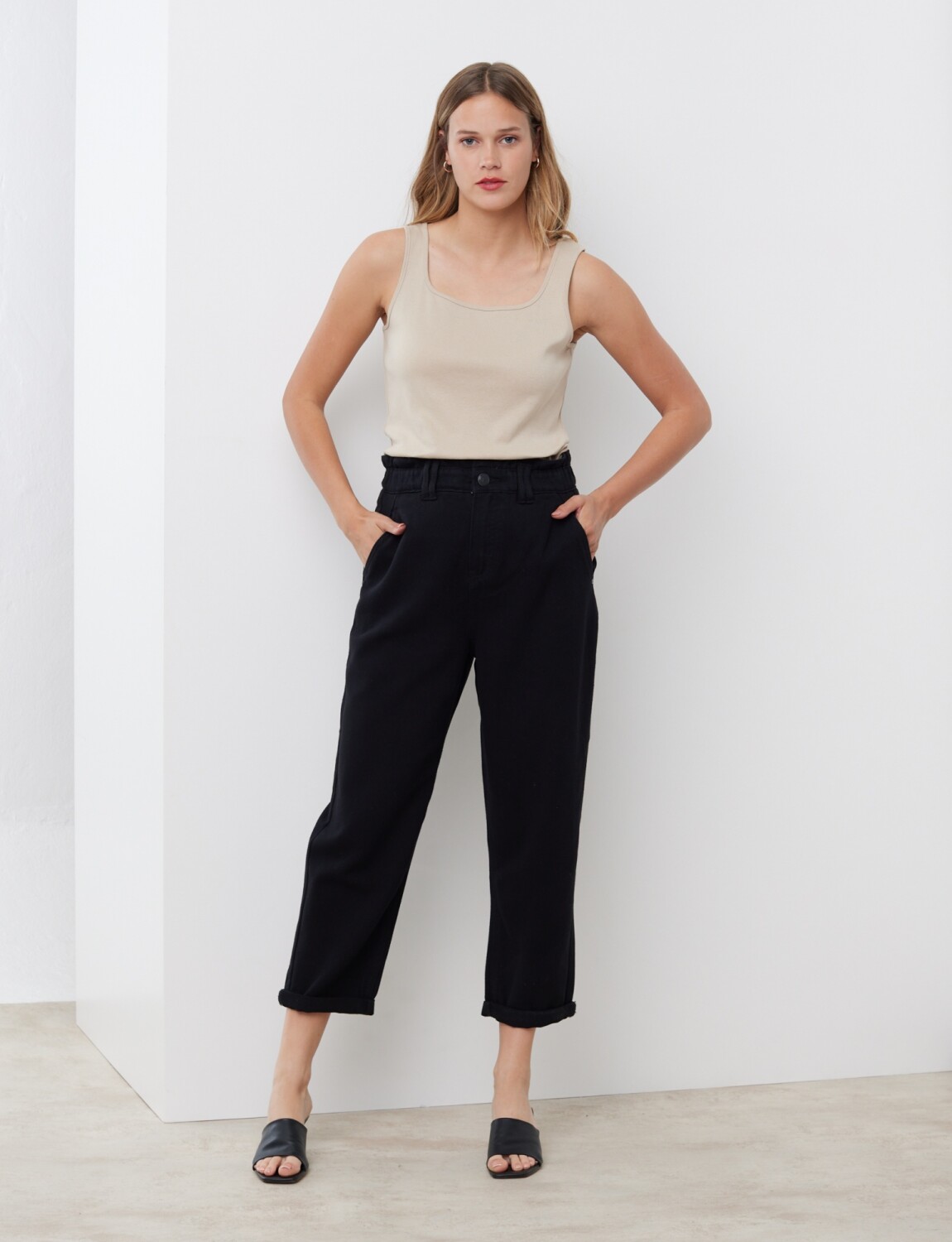 Pantalon Paper Bag Negro LA OPERA