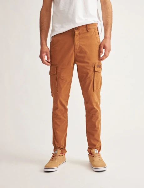 Pantalón cargo New Andino 56 Oro