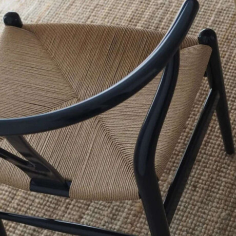 Silla Wishbone Negro