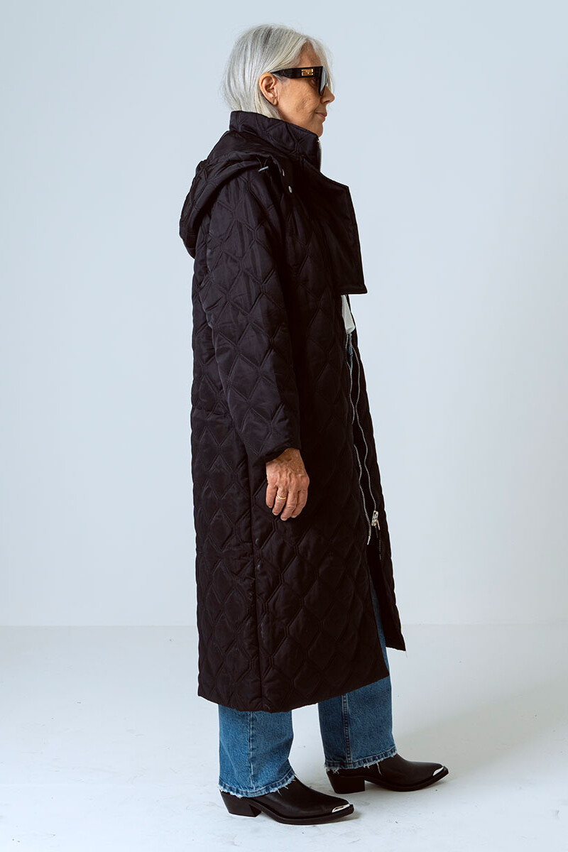 Artic Black