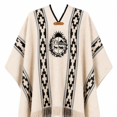 Poncho Patrio Crudo Poncho Patrio Crudo