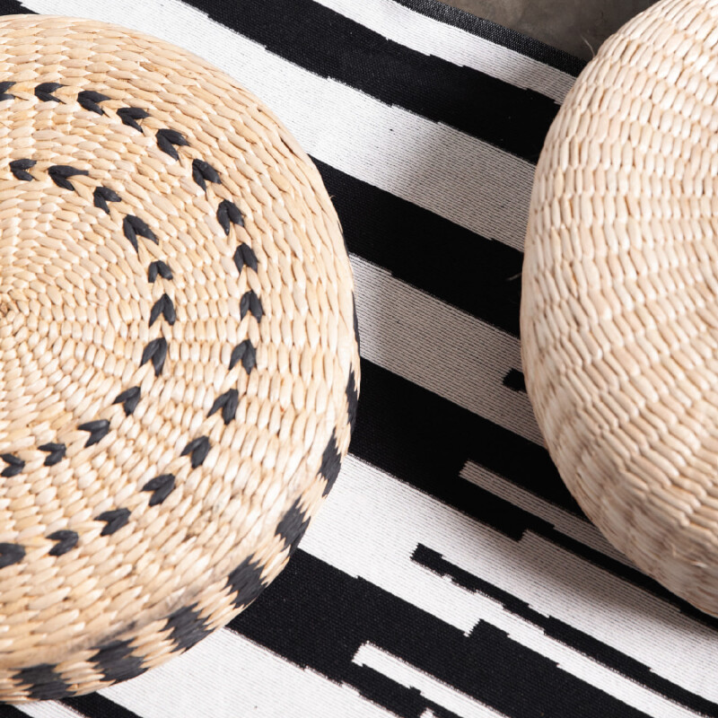 Puff almohadón de piso de ratán 10 cm Puff almohadón de piso de ratán 10 cm