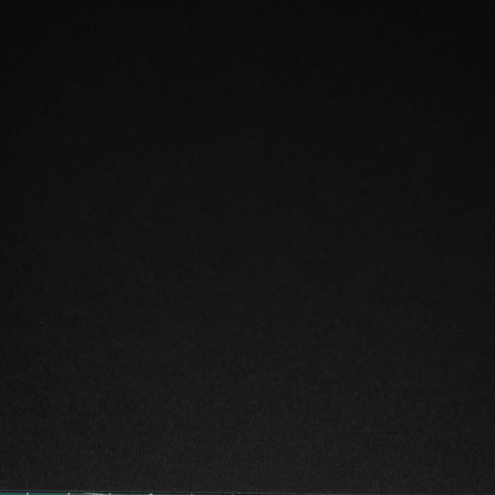 PAPEL ASTROBRIGHTS TAMAÑO A4 DE 175 GRAMOS COLOR NETTUNO NEGRO