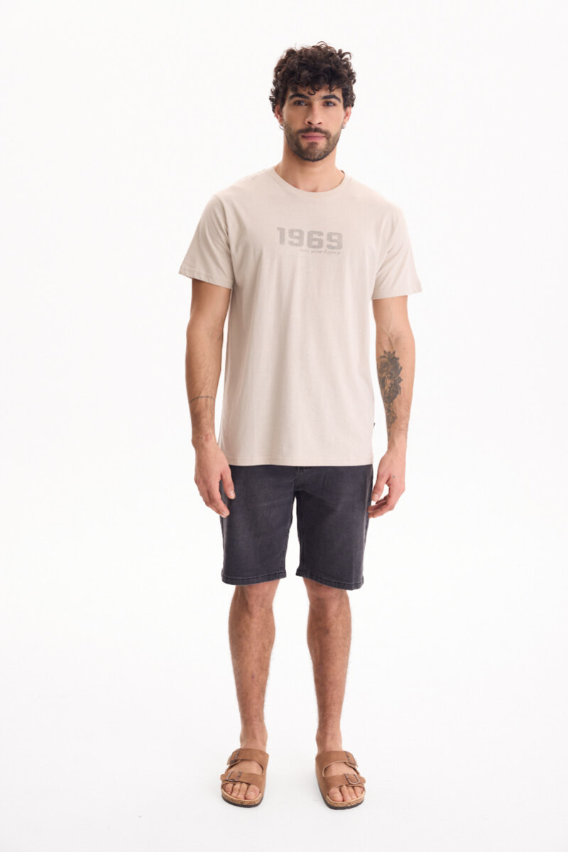 Remera Heritage Beige