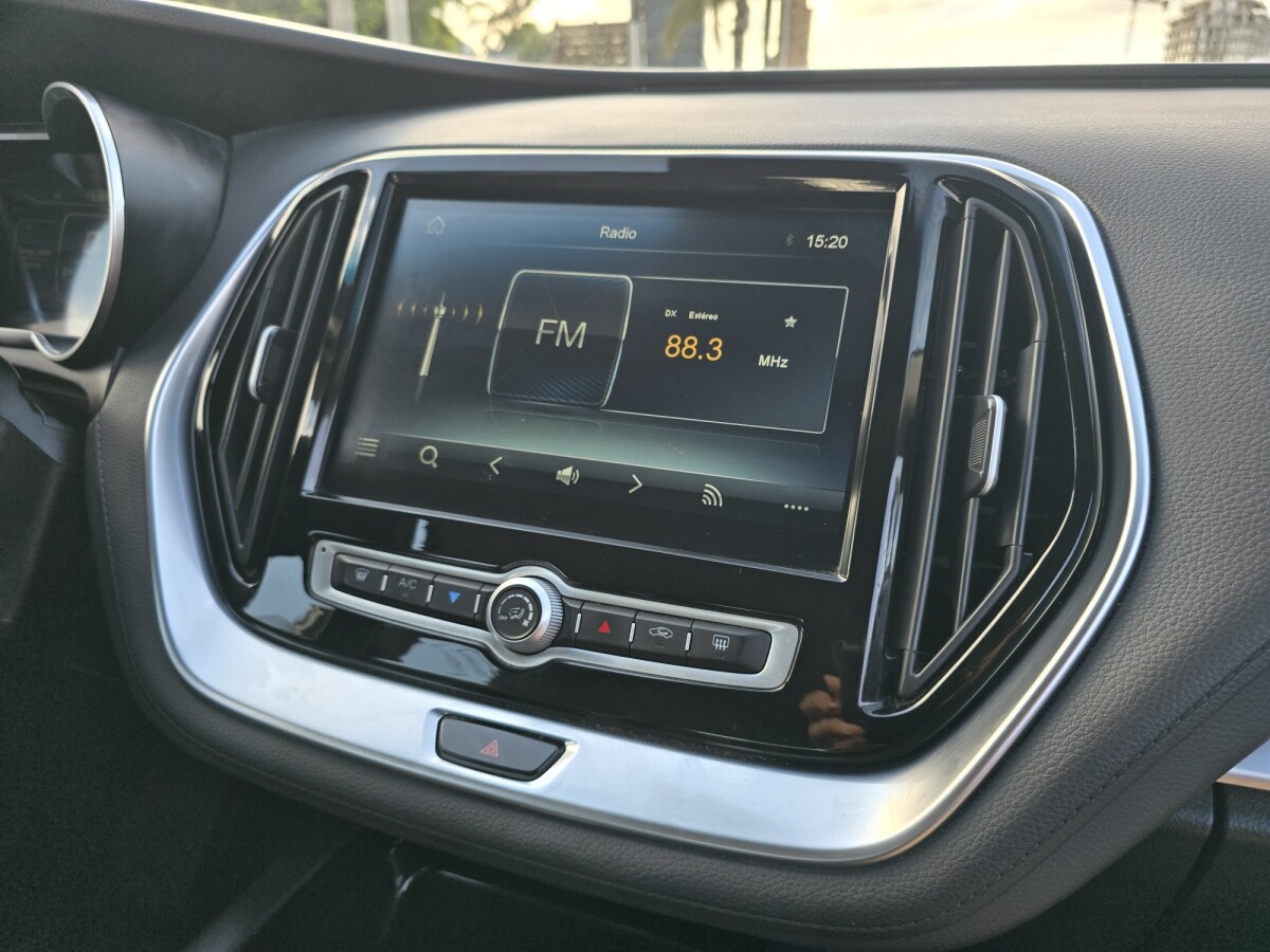 Jetour X70 Luxury 2023 EXCELENTE ESTADO! | Permuta/ Financia Jetour X70 Luxury 2023 EXCELENTE ESTADO! | Permuta/ Financia
