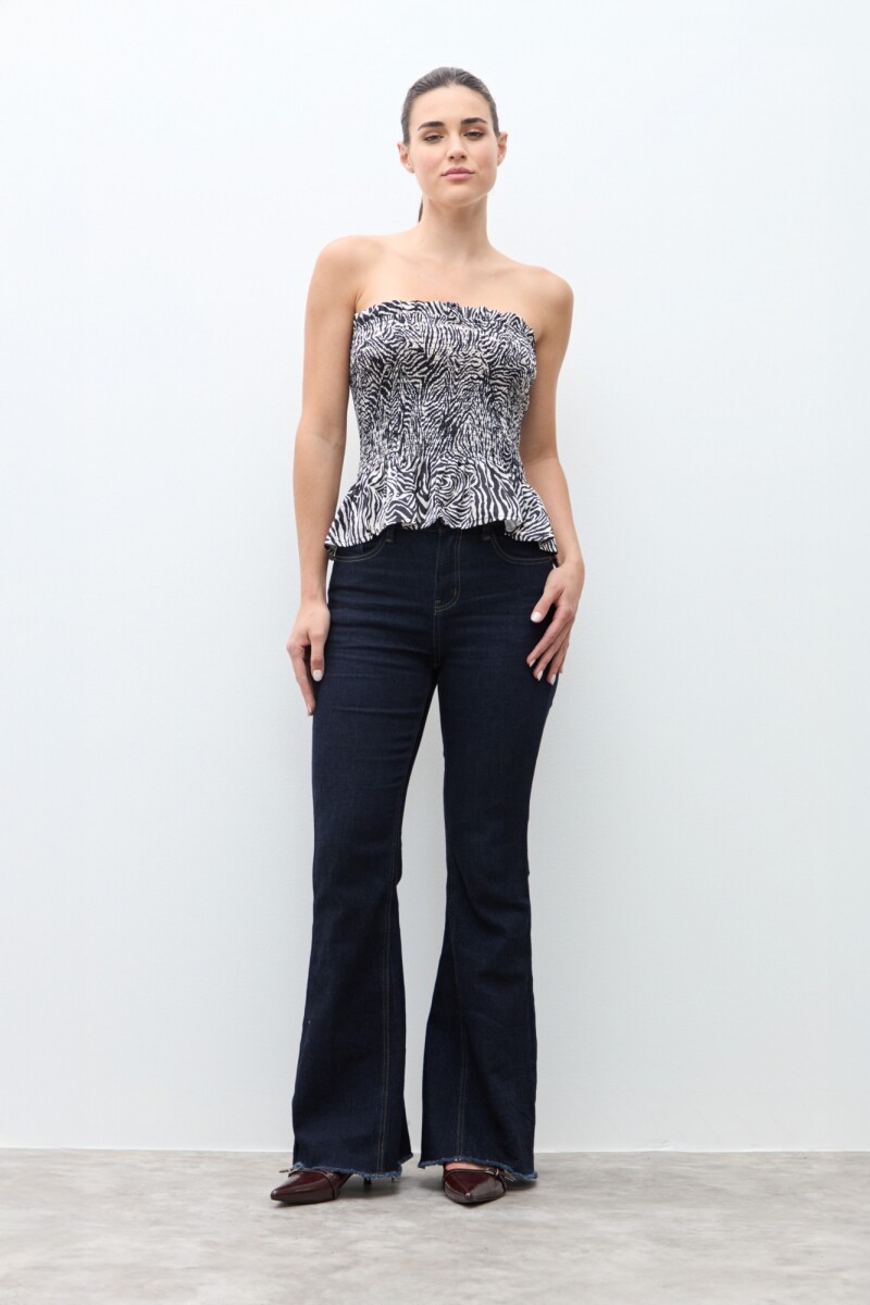 Top animal print negro