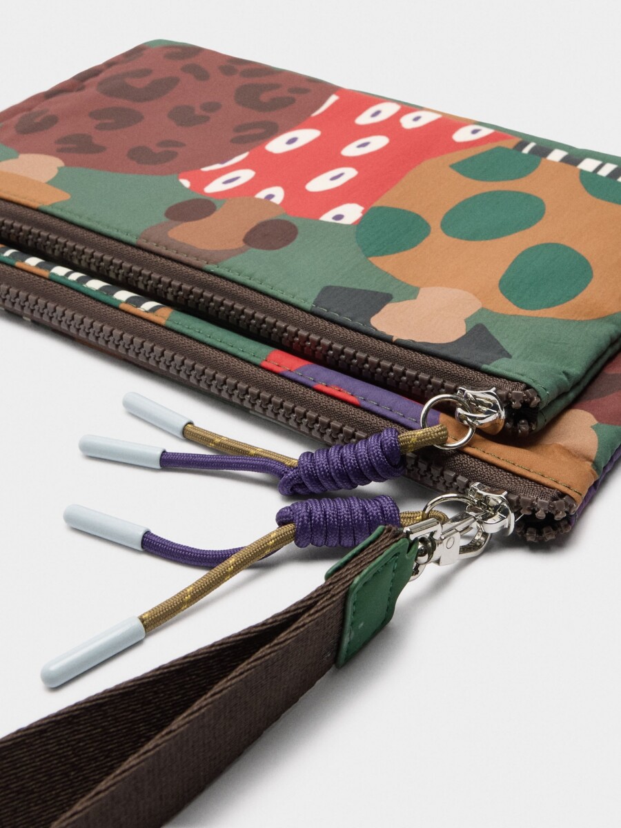 Bolso Multiusos De Nylon Estampada multicolor