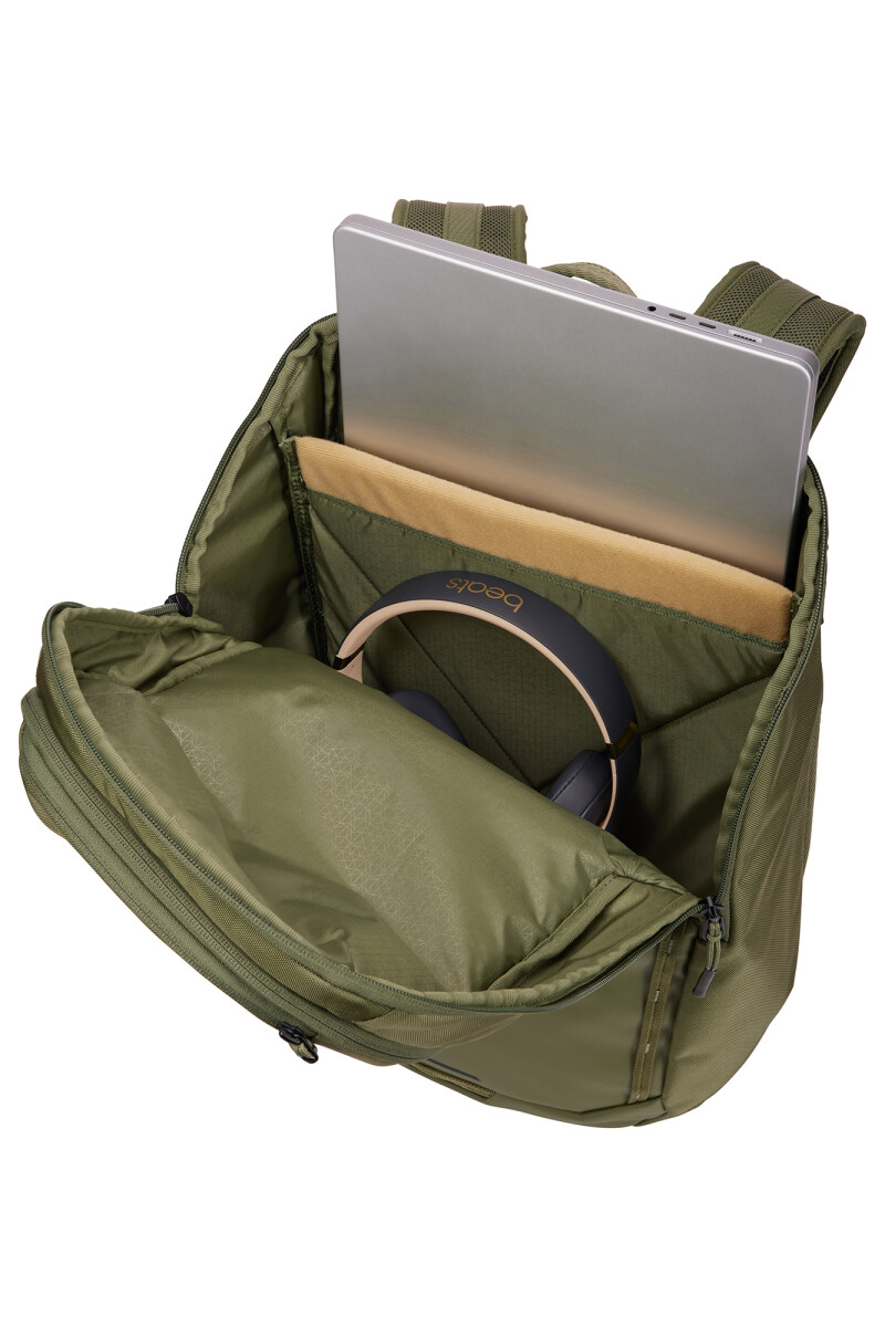 Thule Chasm Backpack 26L Thule Chasm Backpack 26L