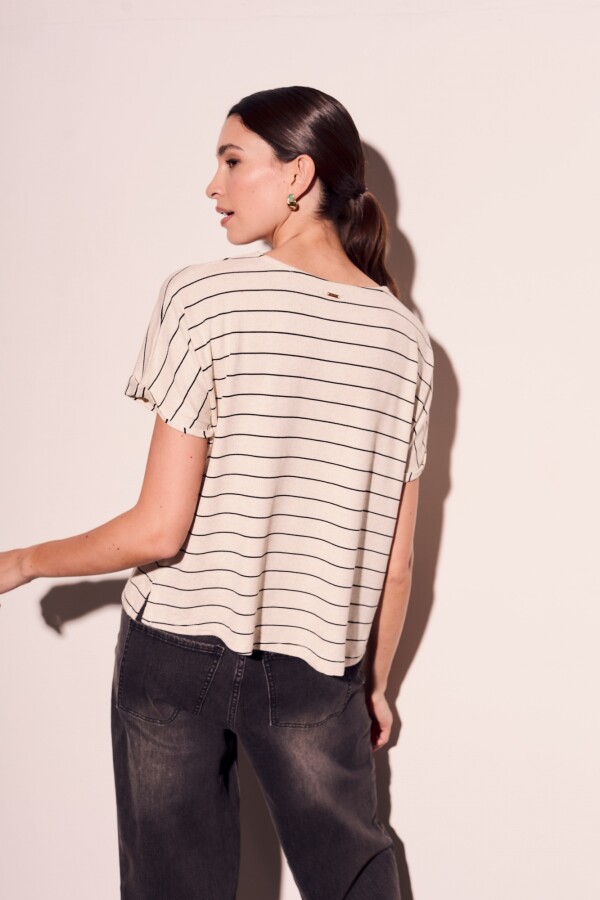 Remera Con Lino Rayas Arena