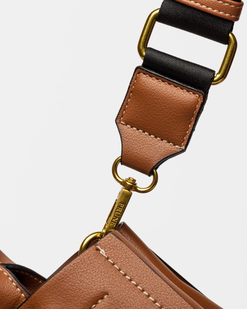 Cartera de Mano Anette Grande en Efecto Cuero Liso Cuoio