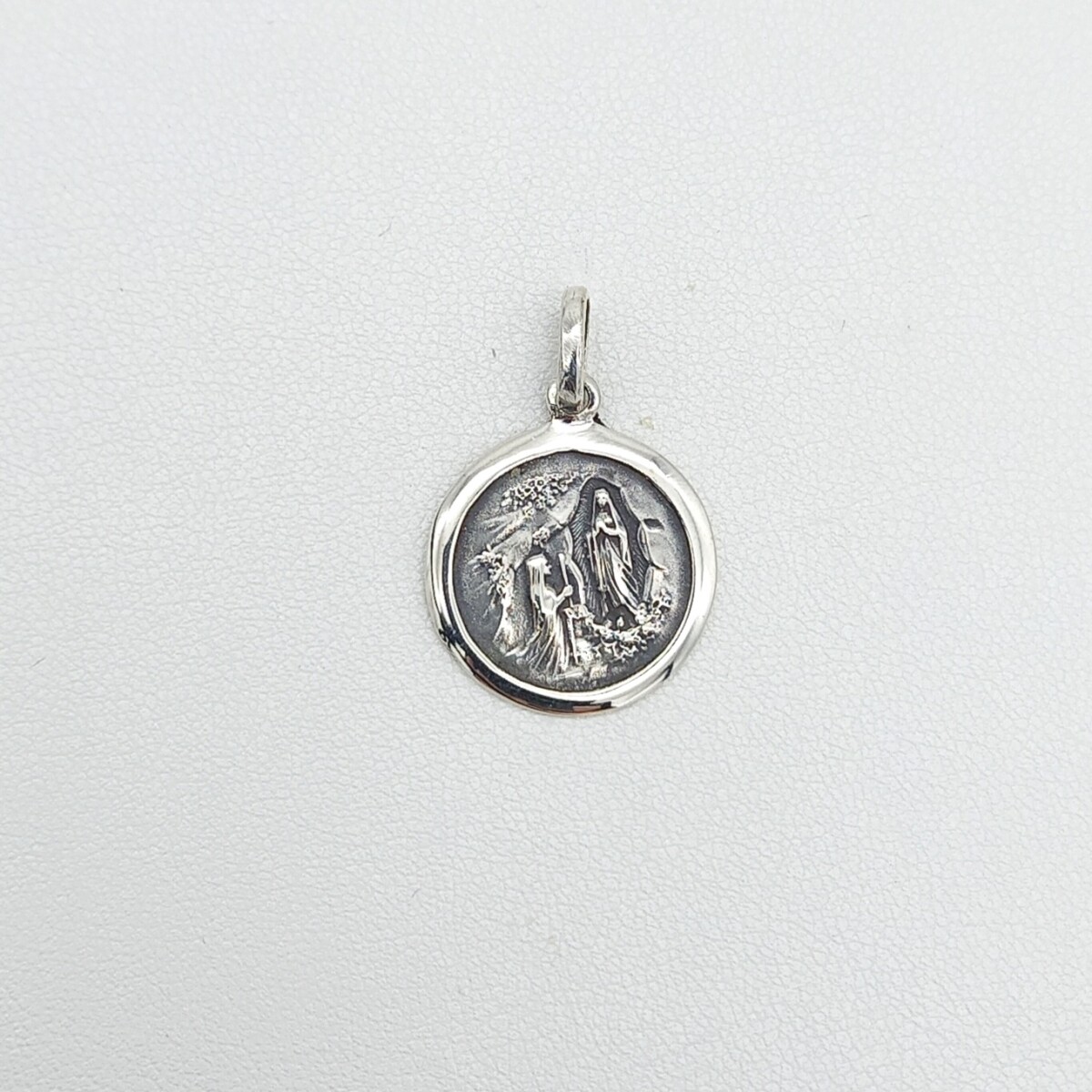 Medalla religiosa de plata 925, Virgen de Lourdes, diámetro 28mm. 