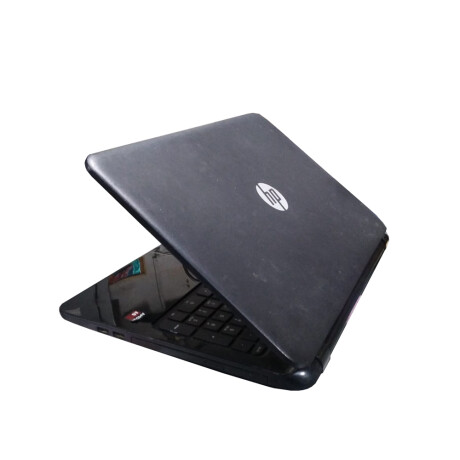 Notebook Hp J5T34U. AMD A8. RAM 4GB. Disco Sólido NUEVO 240GB. Pantalla 15,6". Win10 Notebook Hp J5T34U. AMD A8. RAM 4GB. Disco Sólido NUEVO 240GB. Pantalla 15,6". Win10