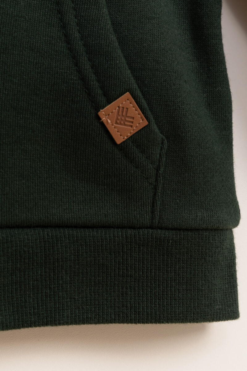Campera deportiva Verde