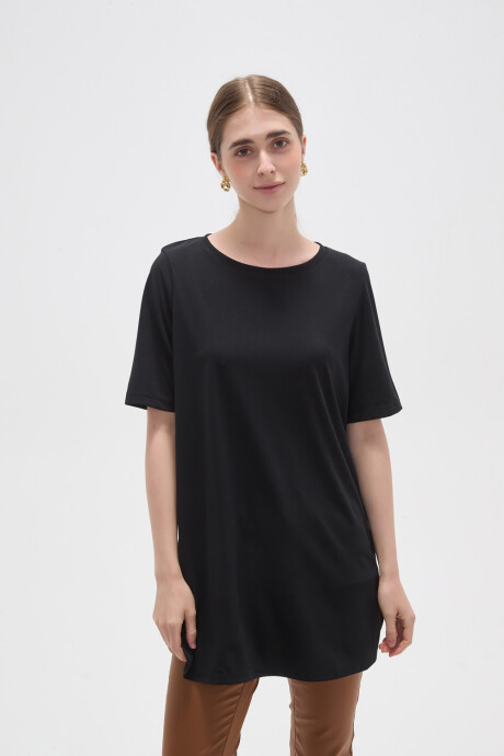 Remera Olvyn Negro