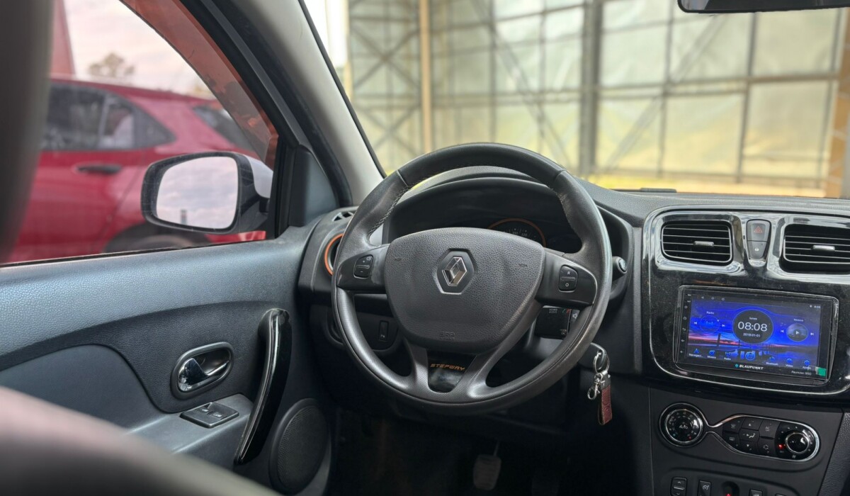 Renault Stepway Privilege - 2015 Renault Stepway Privilege - 2015