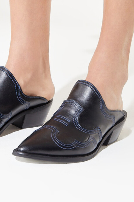 Zapato Coral Negro