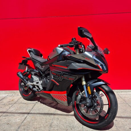 Cfmoto 450SR Usada Cfmoto 450SR Usada