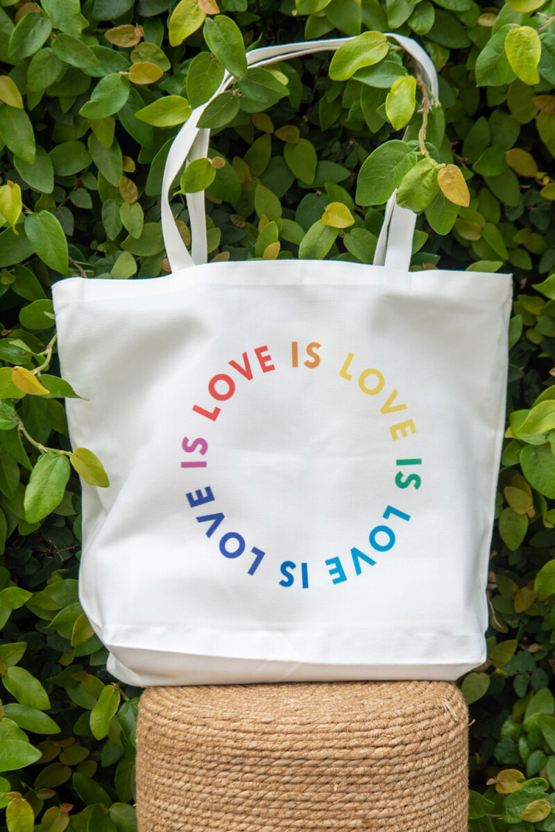 Bolsa estampada pride - Love is love 