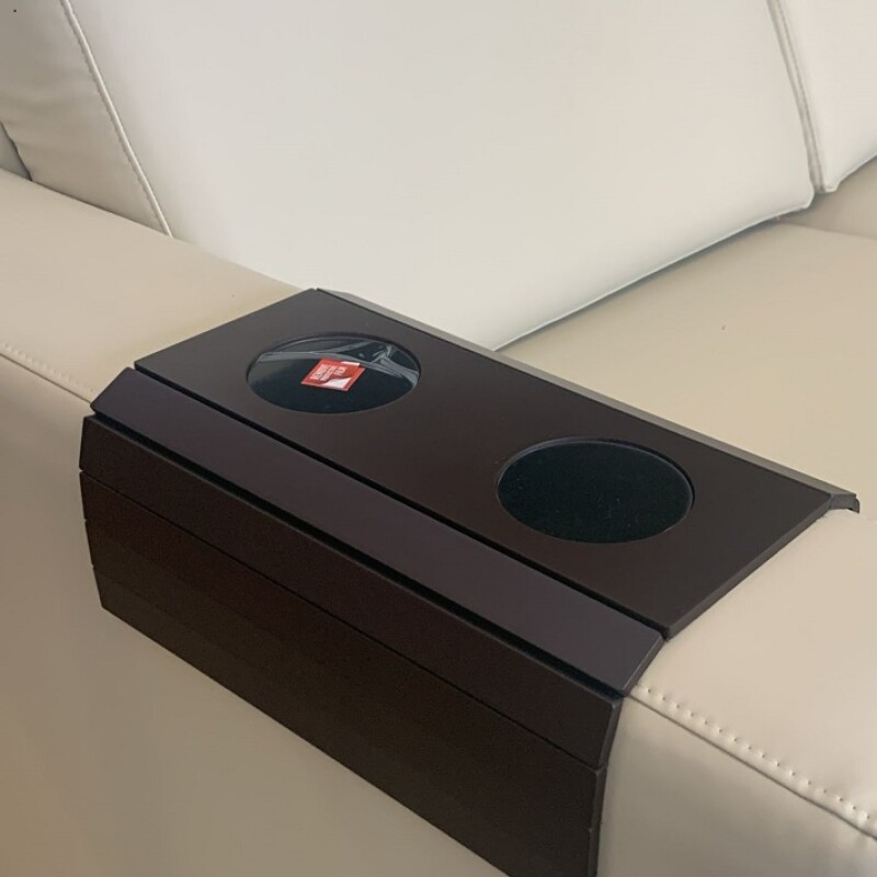 BANDEJA PARA SOFA CON POSAVASOS - TABACO BANDEJA PARA SOFA CON POSAVASOS - TABACO