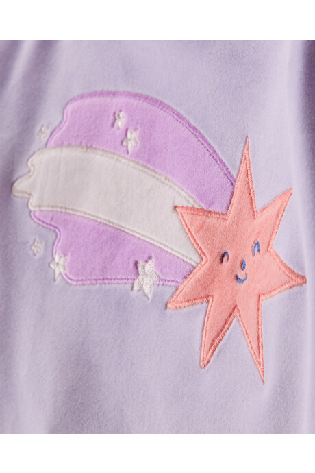 Pijama dos piezas de DreamPlush, remera y pantalón, diseño estrellas Sin color