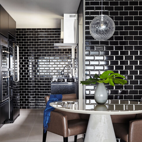 CERAMICA REVESTIMIENTO 10X20 BRILLANTE NEGRO BISELADO METRO GAMAS DE NEGRO