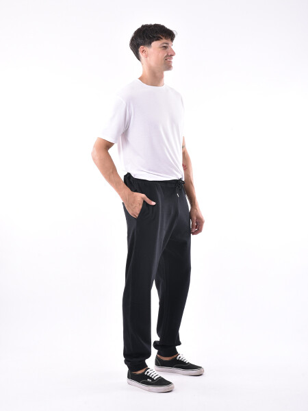 PANTALÓN LEO NEGRO