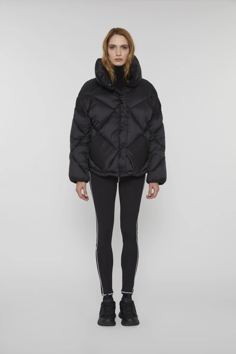 CAMPERA OOF 9000 Negro