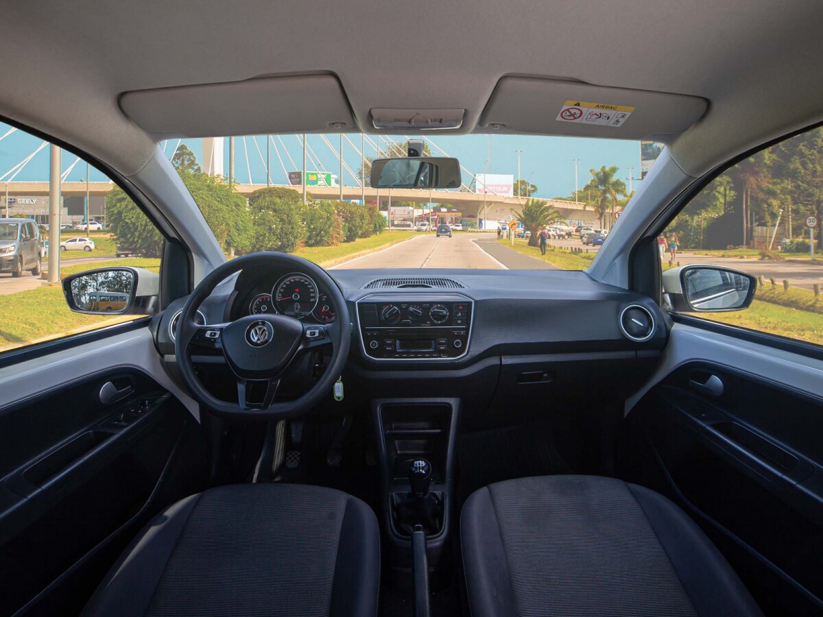 Volkswagen Up Move 1.0 Extra Full | Permuta / Financia Volkswagen Up Move 1.0 Extra Full | Permuta / Financia