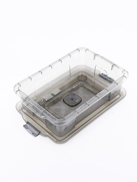 CAJA CON TAPA GRIS