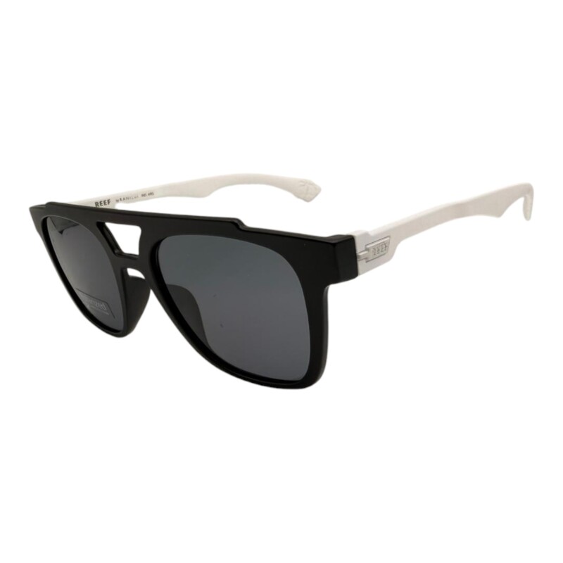RG237320 negrouniforme