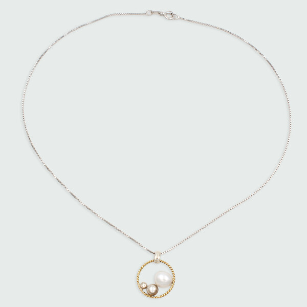 Cadena y colgante Círculo de vida de MOON en plata 925, oro 18k y perla Cadena y colgante Círculo de vida de MOON en plata 925, oro 18k y perla