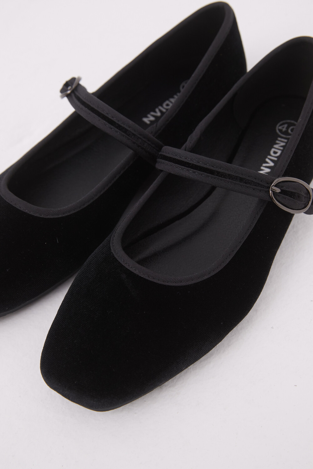 Balerina Ballile Negro